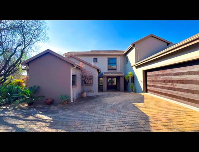 4 BEDROOM HOUSE FOR SALE IN MIDLANDS ESTATE